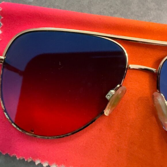 Quay High Key Mini Aviator Sunglasses – Gold Frame / Gradient Brown Lenses - Picture 6 of 12